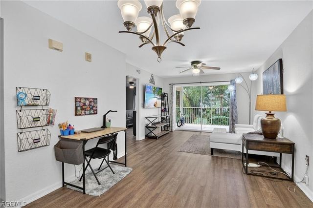 15405 Cedarwood LN 2, Naples, FL 34110