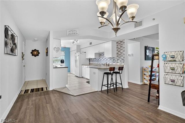 15405 Cedarwood LN 2, Naples, FL 34110