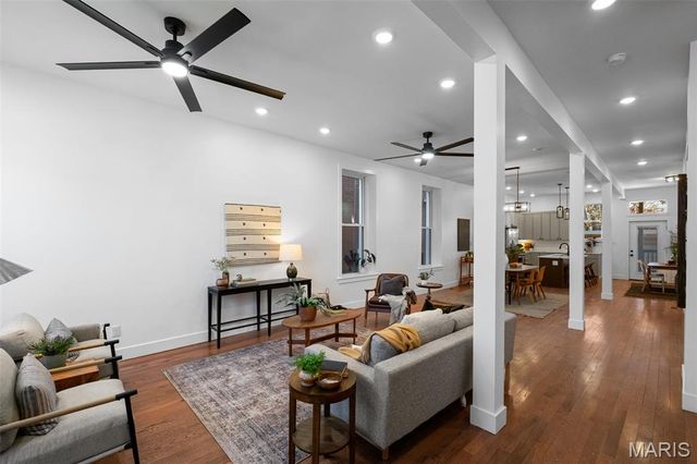 3413 Oregon Avenue, St Louis, MO 63118