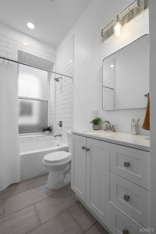 3413 Oregon Avenue, St Louis, MO 63118