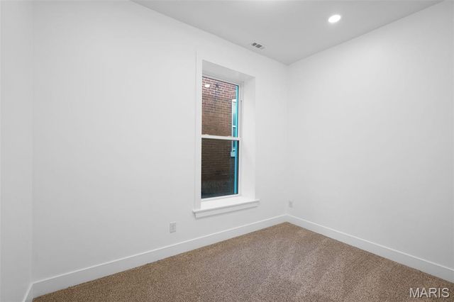 3413 Oregon Avenue, St Louis, MO 63118