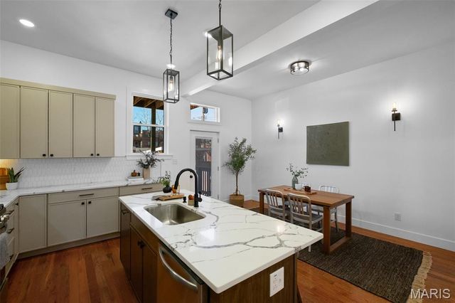 3413 Oregon Avenue, St Louis, MO 63118