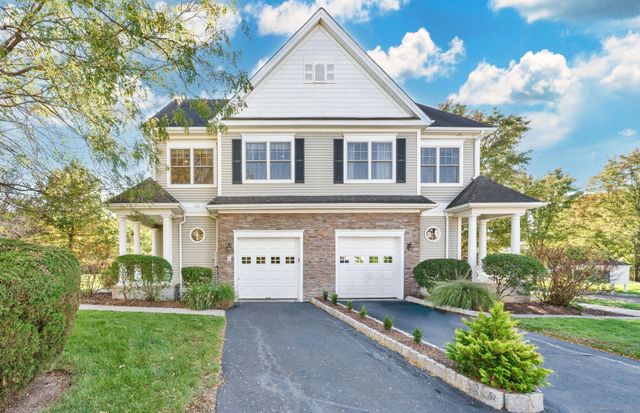 32 Bay Hill Drive 32, Bloomfield, CT 06002