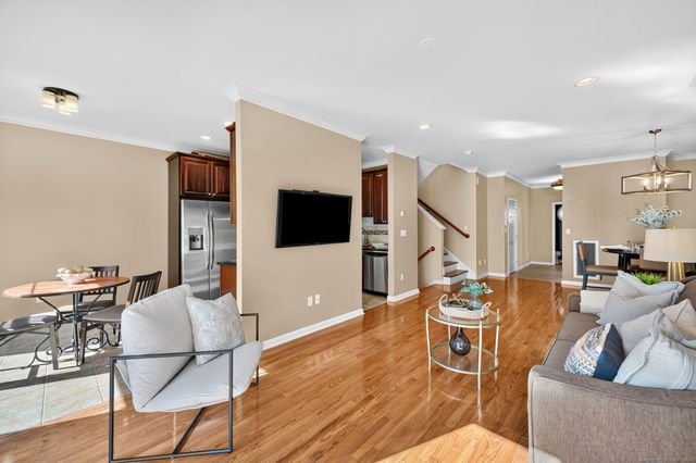 32 Bay Hill Drive 32, Bloomfield, CT 06002