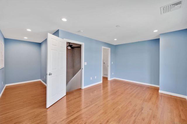 32 Bay Hill Drive 32, Bloomfield, CT 06002