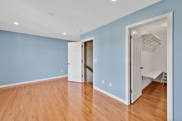 32 Bay Hill Drive 32, Bloomfield, CT 06002