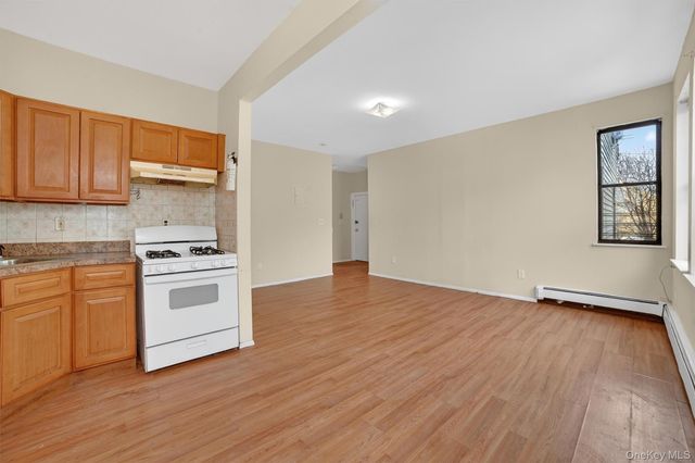 188 Buena Vista Avenue, Yonkers, NY 10701