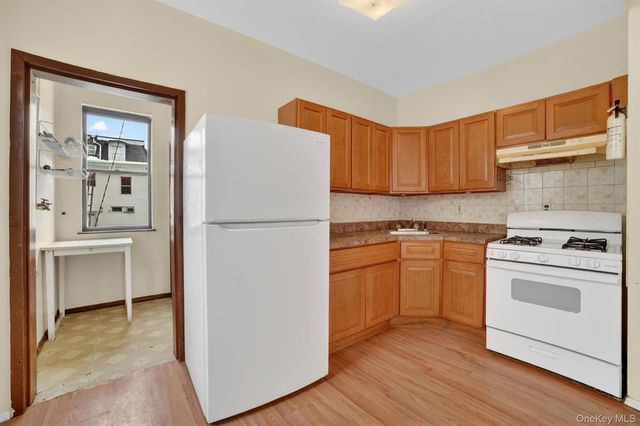 188 Buena Vista Avenue, Yonkers, NY 10701