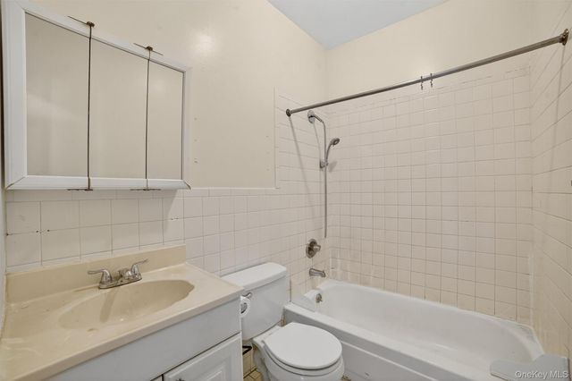 188 Buena Vista Avenue, Yonkers, NY 10701