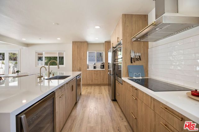 12831 Red Hill Avenue, Tustin, CA 92780