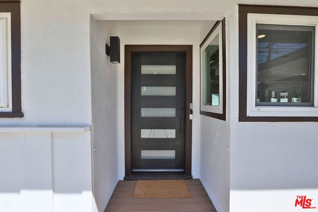 12831 Red Hill Avenue, Tustin, CA 92780