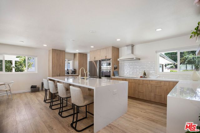 12831 Red Hill Avenue, Tustin, CA 92780