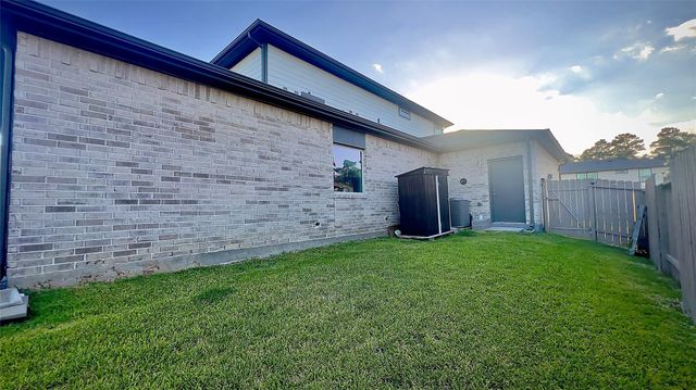 13416 Bear Creek Lane, Conroe, TX 77384