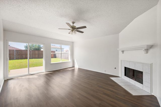 1406 Anglican Drive, Arlington, TX 76002