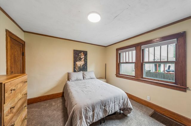 1131 45th Street, Des Moines, IA 50311