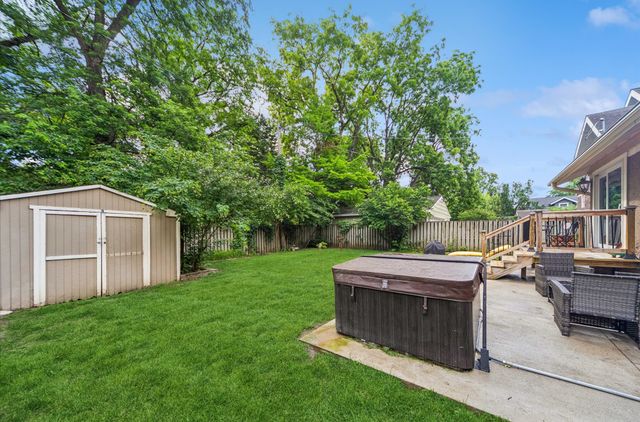 1131 45th Street, Des Moines, IA 50311