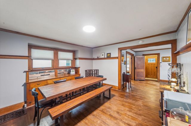 1131 45th Street, Des Moines, IA 50311