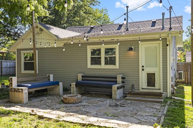 2019 North Rogers Avenue, Springfield, MO 65803
