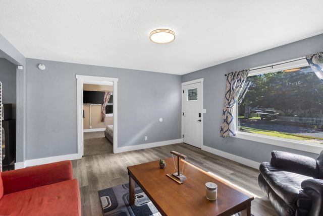 2019 North Rogers Avenue, Springfield, MO 65803