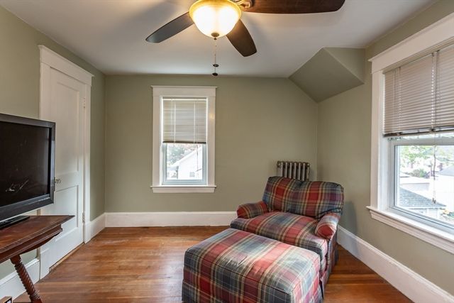 46 Linnea Ave, Brockton, MA 02301