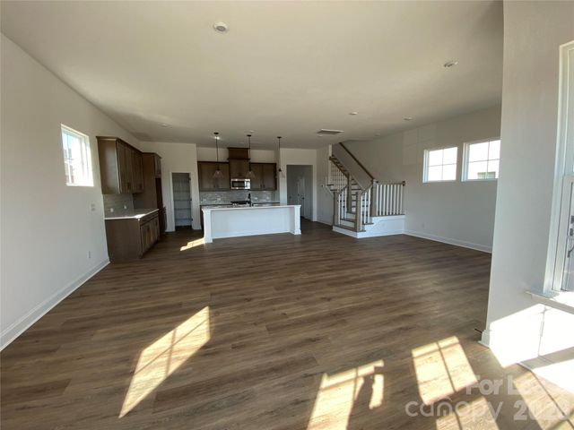 4016 Hickory Place Lane, Pineville, NC 28134