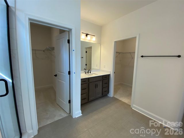 4016 Hickory Place Lane, Pineville, NC 28134