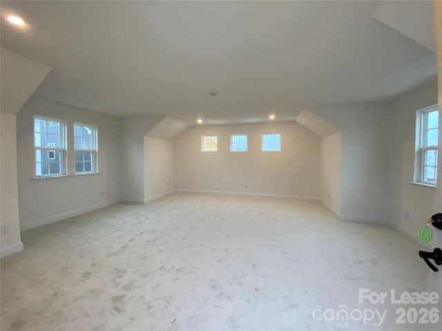 4016 Hickory Place Lane, Pineville, NC 28134