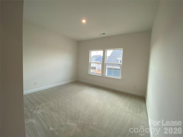 4016 Hickory Place Lane, Pineville, NC 28134