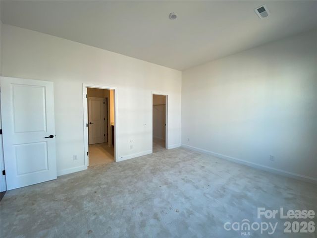 4016 Hickory Place Lane, Pineville, NC 28134