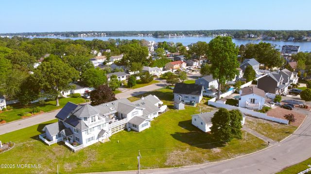 30 Corrigan Avenue, Pine Beach, NJ 08741