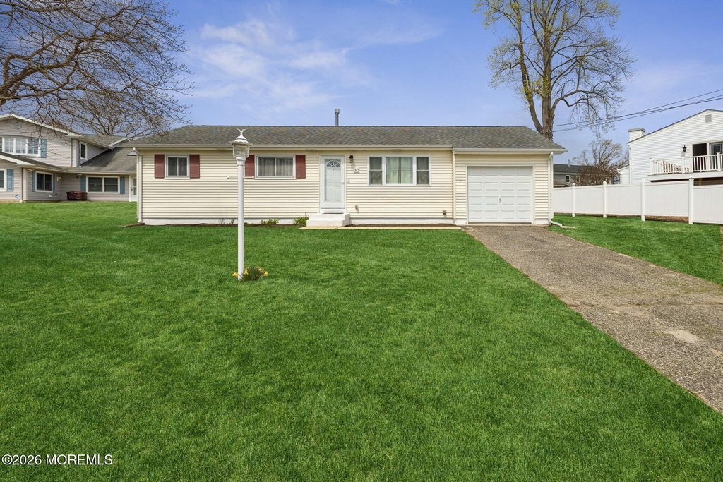 30 Corrigan Avenue, Pine Beach, NJ 08741