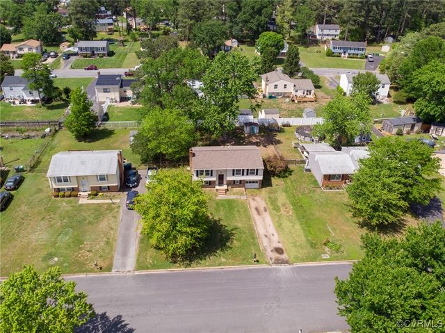 1904 Bridgewater Dr, Henrico, VA 23228
