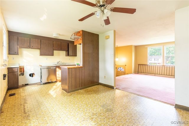 1904 Bridgewater Dr, Henrico, VA 23228