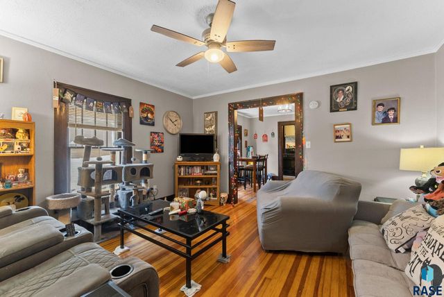 227 N Spring Ave Avenue, Sioux Falls, SD 57104