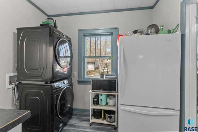 227 N Spring Ave Avenue, Sioux Falls, SD 57104