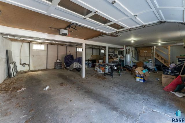 227 N Spring Ave Avenue, Sioux Falls, SD 57104