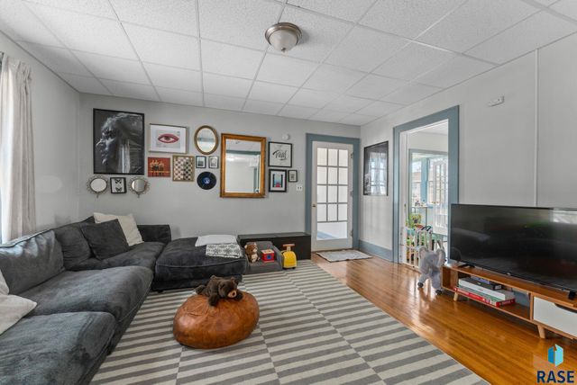 227 N Spring Ave Avenue, Sioux Falls, SD 57104