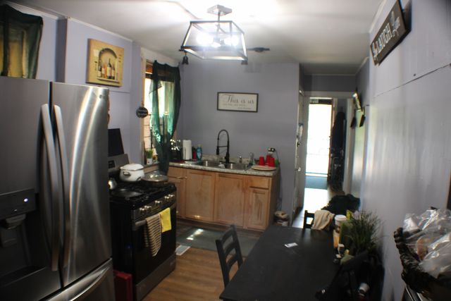 6641 S University Avenue, Chicago, IL 60637