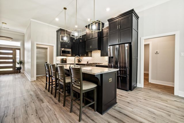 6134 Creekwater Drive, Alexander, AR 72002