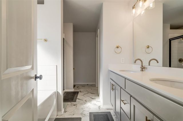 299 Megan Court, Blanchard, OK 73010