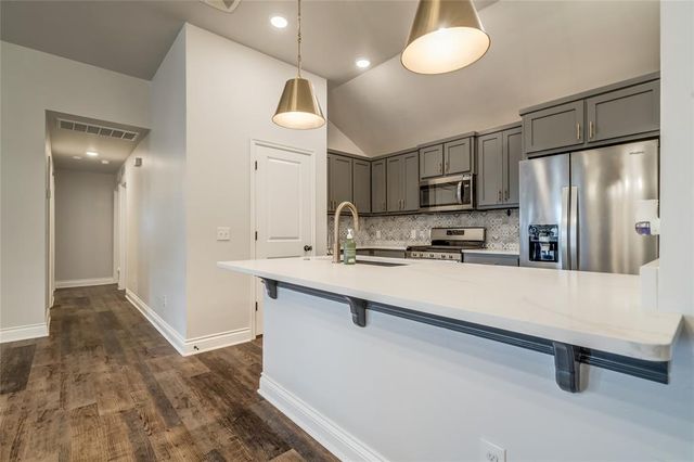 299 Megan Court, Blanchard, OK 73010