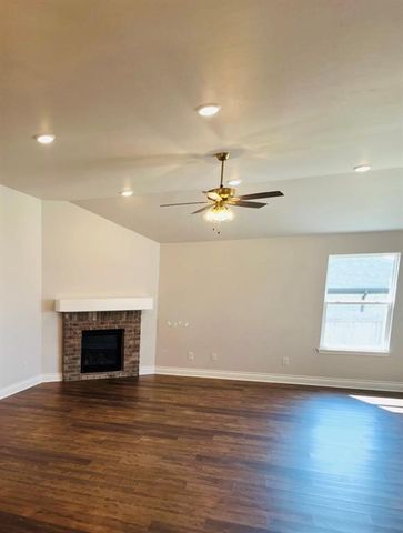 299 Megan Court, Blanchard, OK 73010