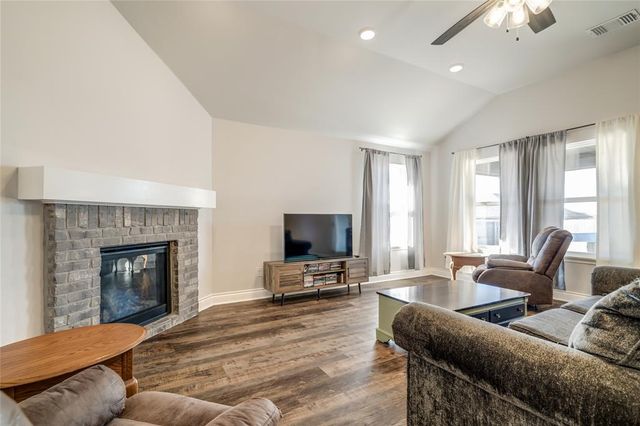 299 Megan Court, Blanchard, OK 73010