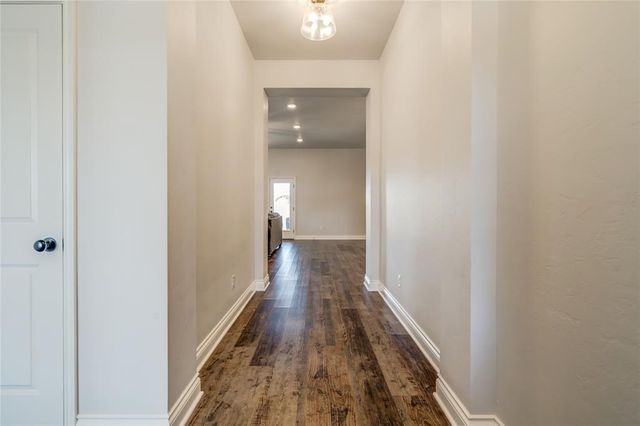 299 Megan Court, Blanchard, OK 73010