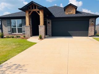 299 Megan Court, Blanchard, OK 73010