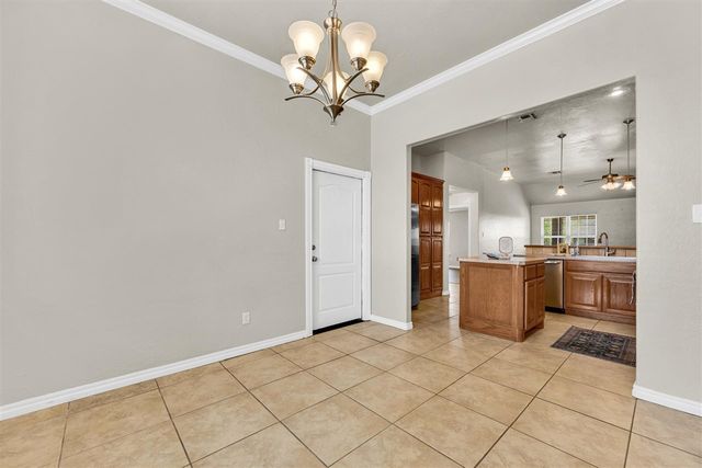1206 Hershel Dr, Elgin, OK 73538