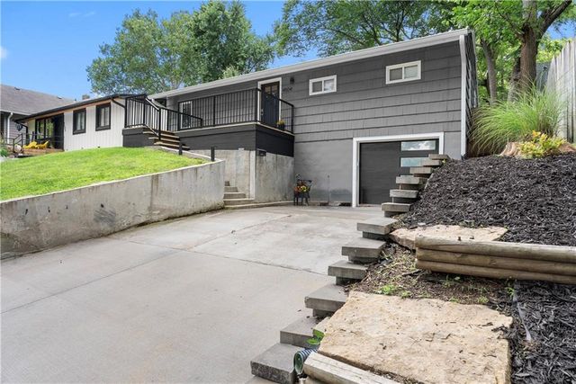 4504 Liberty Street, Kansas City, MO 64111