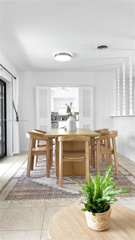 151 SE 9th Ct, Pompano Beach, FL 33060