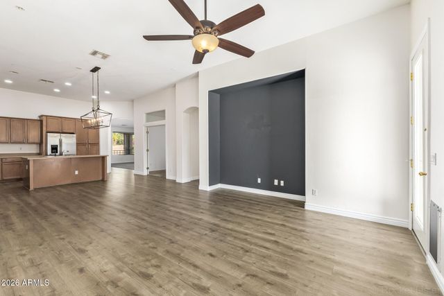 4851 S Soho Lane, Chandler, AZ 85249