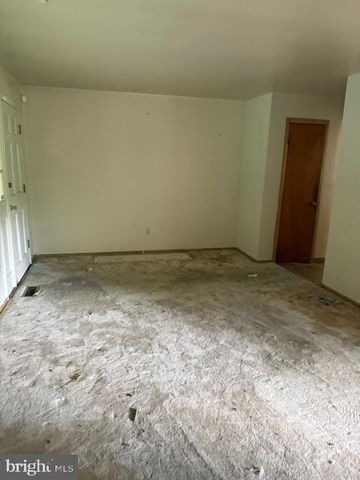 838 BOOKER DR, Capitol Heights, MD 20743